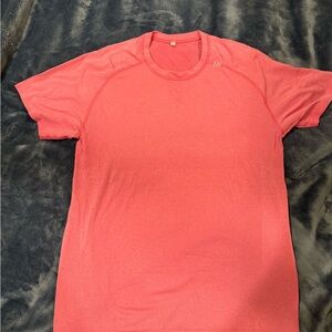 Lululemon men’s Metal Vent Tech SS